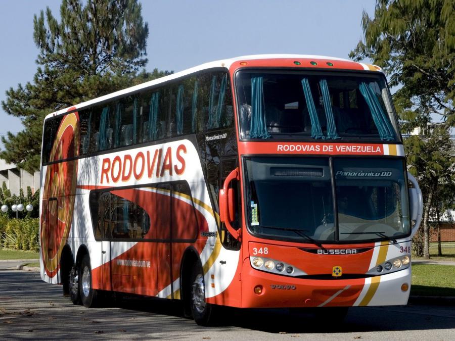  Volvo Busscar B12B Panoramico DD 6x2 2002 года  (фото 1 из 3)